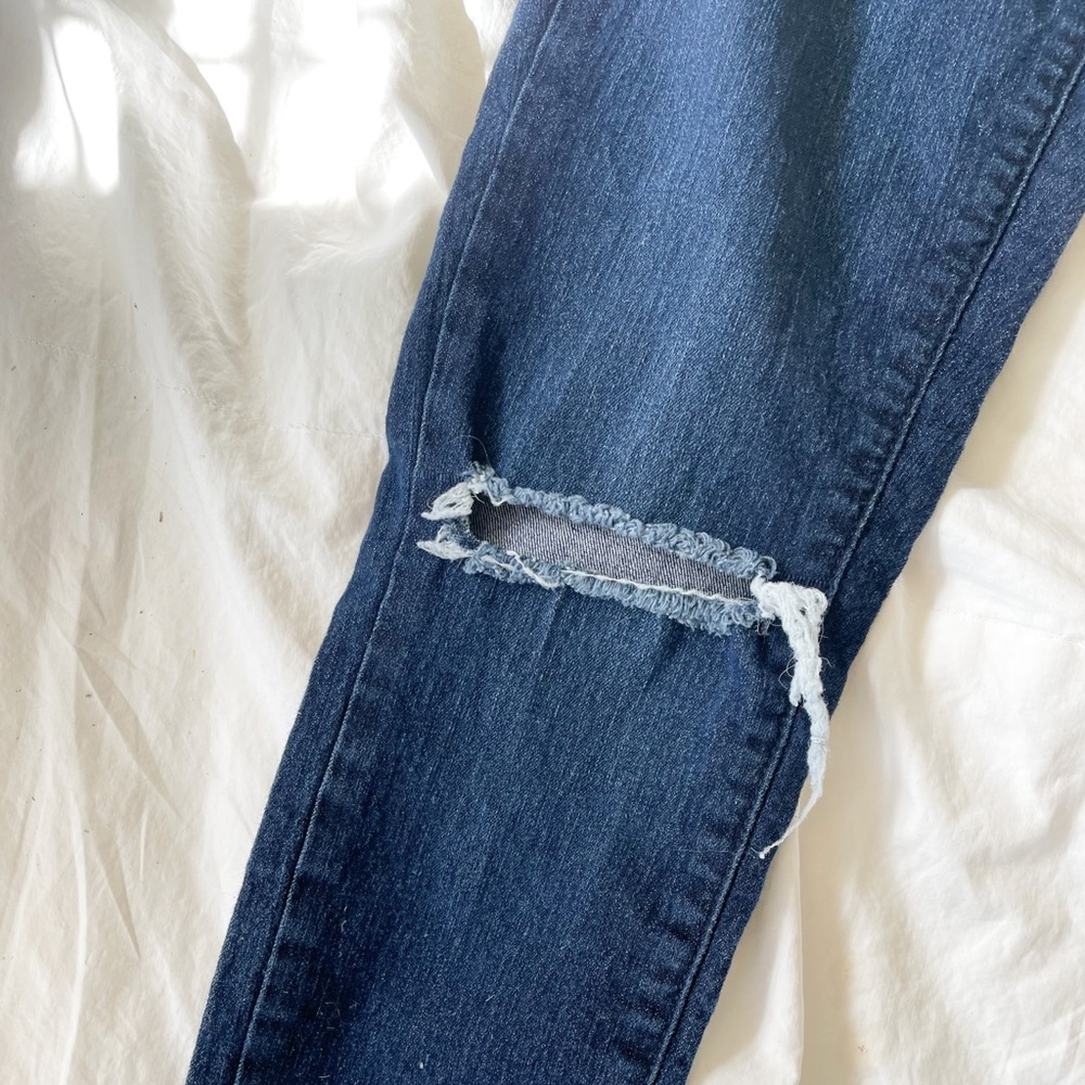 Jeans - Picture 3 of 9